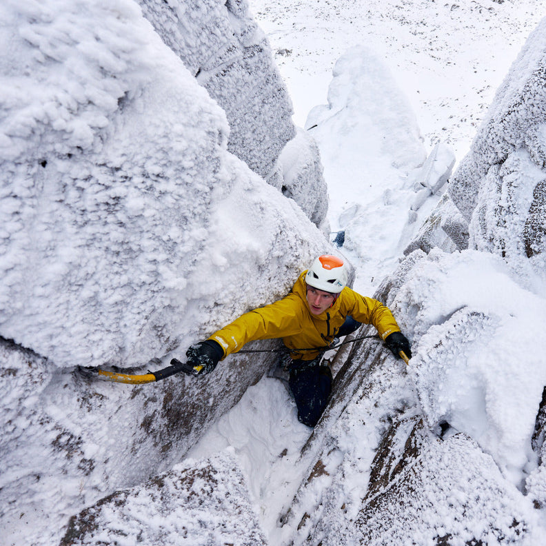 Men's Mountaineering Clothing & Equipment